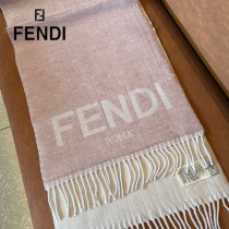 Fendi芬迪秋冬最新款雙面提花圍巾