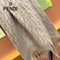 Fendi高版本今年最火的圍巾
