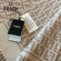 Fendi高版本今年最火的圍巾