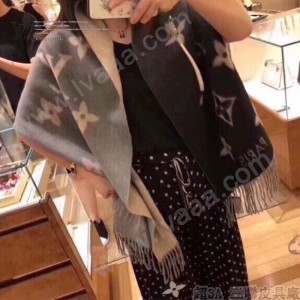 LV Reykjavik 漸變經典 Monogram 圖案山羊絨圍巾