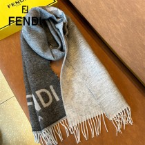 Fendi芬迪秋冬最新款雙面提花圍巾