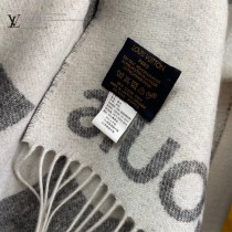 LV金線大花紋披肩