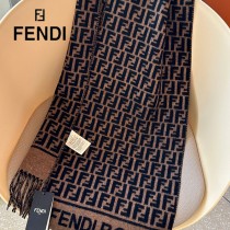 Fendi高版本今年最火的圍巾