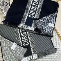 Dior最新Oblique 印花雙面圍巾