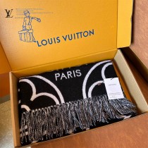 LV 秋冬款老花圍巾
