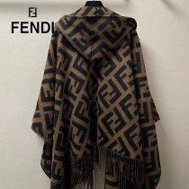 Fendi限量款連帽鬥篷披肩純羊絨