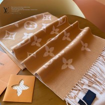 LV新款Essential圍巾