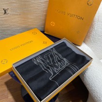 LV 山羊絨Stitch 圍巾