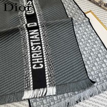 Dior最新Oblique 印花雙面圍巾
