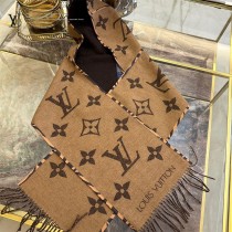 LV 新款Tigergram 連帽圍巾