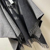 FENDI 最新款外套式鬥篷兩面穿帶帽子