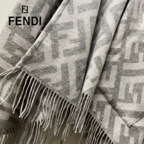 Fendi限量款連帽鬥篷披肩純羊絨
