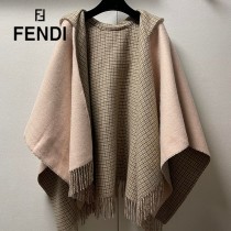 FENDI 最新款外套式鬥篷兩面穿帶帽子