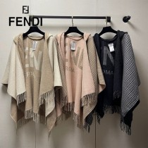 FENDI 最新款外套式鬥篷兩面穿帶帽子