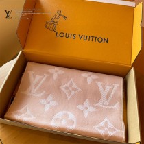 LV新款Essential圍巾