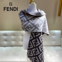 Fendi Roma 超大雙面圍巾