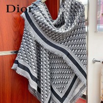 Dior經典Cannage提花披肩