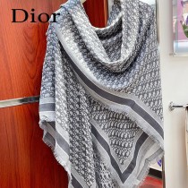 Dior經典Cannage提花披肩