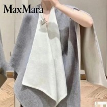 MaxMara經典的老花披肩