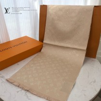 Lv披肩此款Shine Monogram披肩