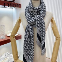 Dior經典Cannage提花披肩