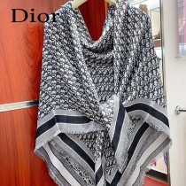 Dior經典Cannage提花披肩