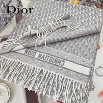 Dior新款羊絨圍巾