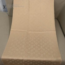 Lv披肩此款Shine Monogram披肩