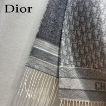 Dior最新款Oblique印花圍巾