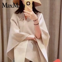 MaxMara經典的老花披肩