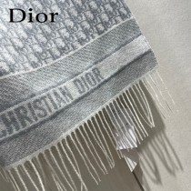 Dior最新款Oblique印花圍巾