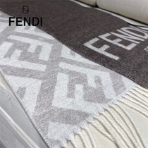 Fendi Roma 超大雙面圍巾