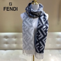 Fendi Roma 超大雙面圍巾