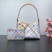 M13661        本款 CarryAll 小號手袋