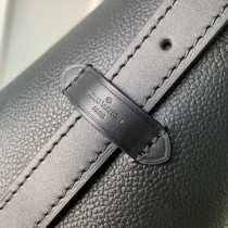 M46289克          CarryAll 中號手袋