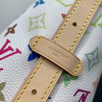 M13661        本款 CarryAll 小號手袋