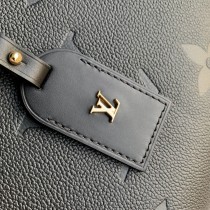 M46289克          CarryAll 中號手袋