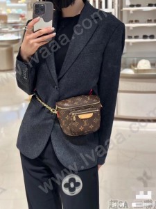 M82335 Mini Bumbag 手袋