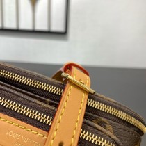 M82335 Mini Bumbag 手袋