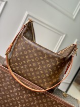 M14018  Vagabond Hobo 手袋