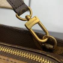 M46653  OnTheGo 托特包
