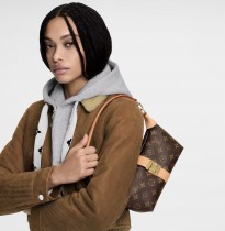 M26191  Pochette Mia 手袋