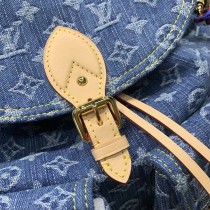 M27330 Denim Rendez-Vous 系列呈獻經典 Montsouris Cargo 雙肩包