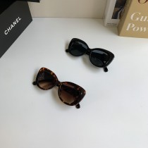CHANEL 香奈兒新款小香愛心桃鏡腿太陽鏡