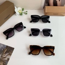 BURBERRY巴寶莉 新款歐美時尚方框太陽鏡